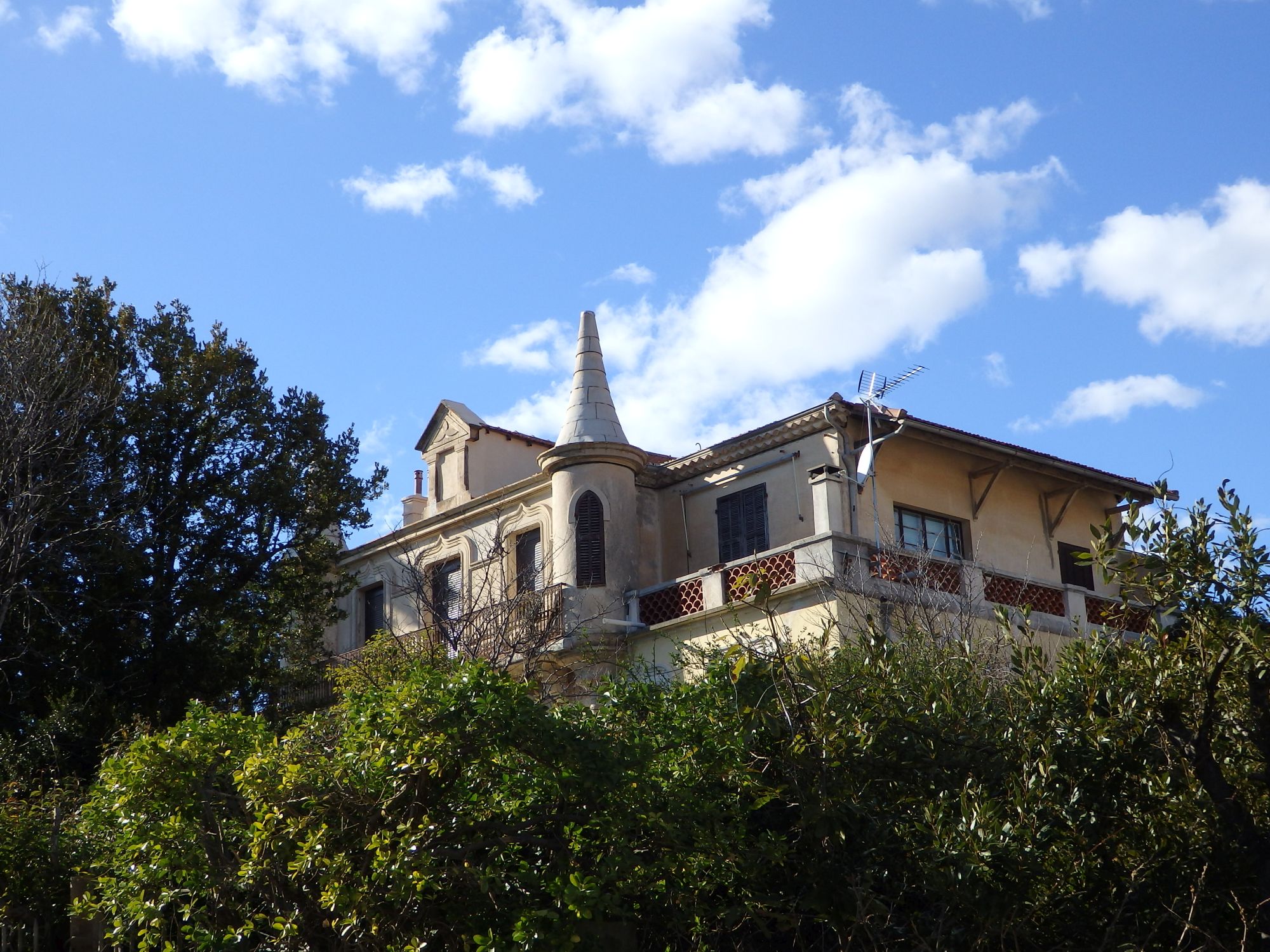 061 rue victor hugo3